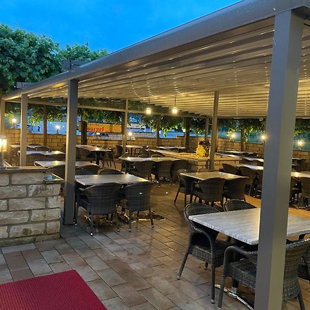 Lightplace: Smart Rooms with Biergarten & Restaurant Braunschweig Exterior photo