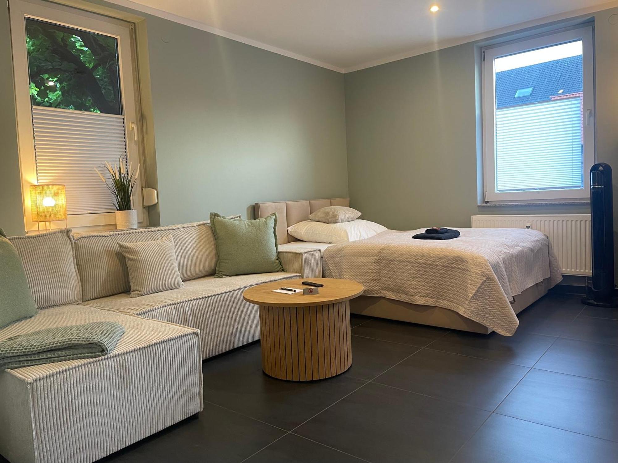 Lightplace: Smart Rooms with Biergarten & Restaurant Braunschweig Exterior photo